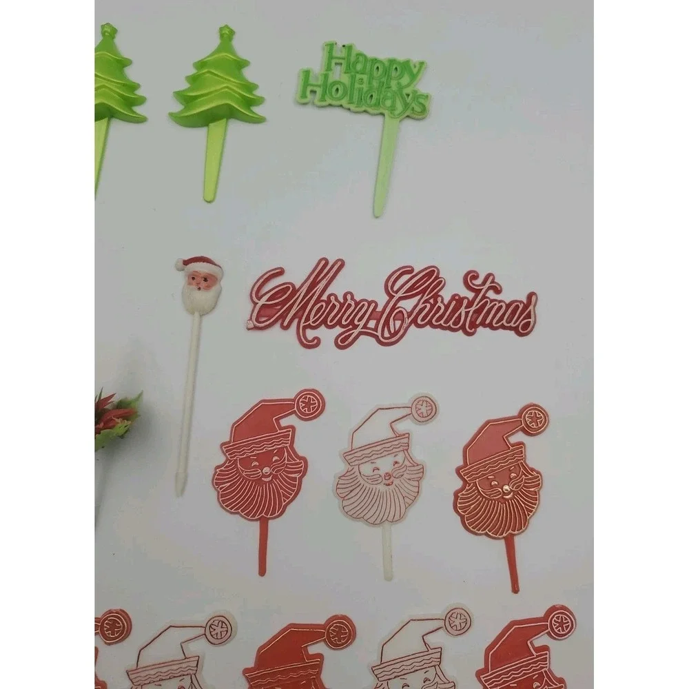 Vintage Lot Of 25 Christmas‎ Holiday Cupcake Picks